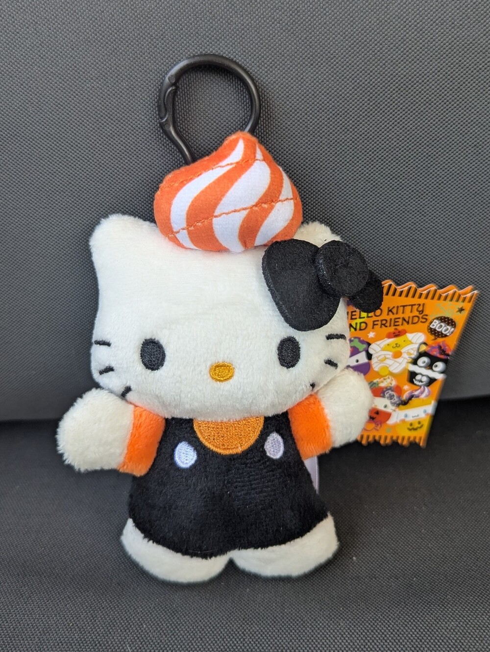Hello Kitty & Friends Plush With Backpack Clip 2026 - Hello Kitty